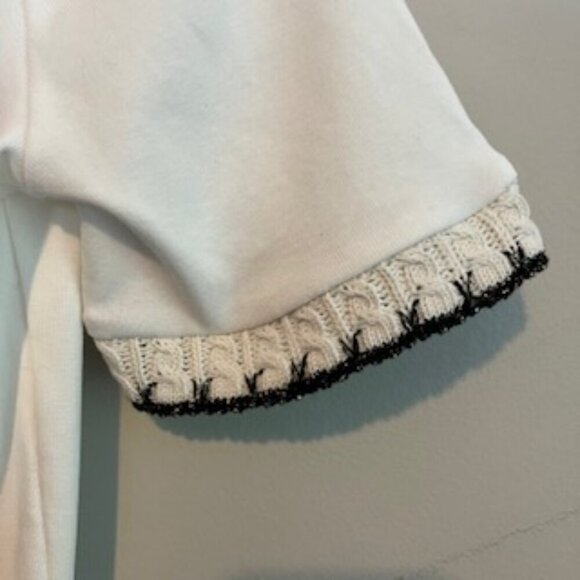 NWT Zara white scoop neck Tee with embellished sleeves Size Medium - Picture 2 of 6